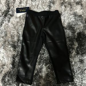 Faux leather leggings